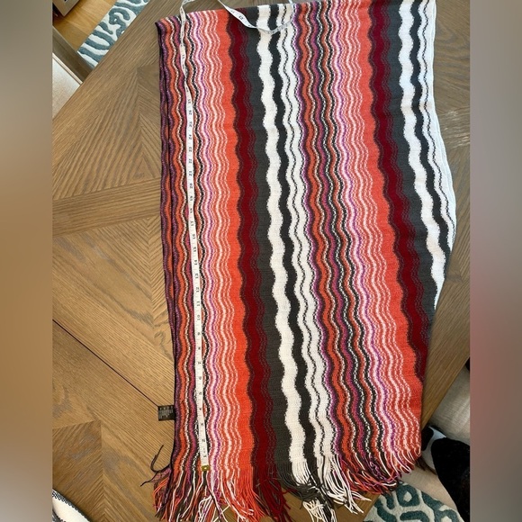 Missoni multicolor wave zig zag knit scarf - Picture 6 of 7